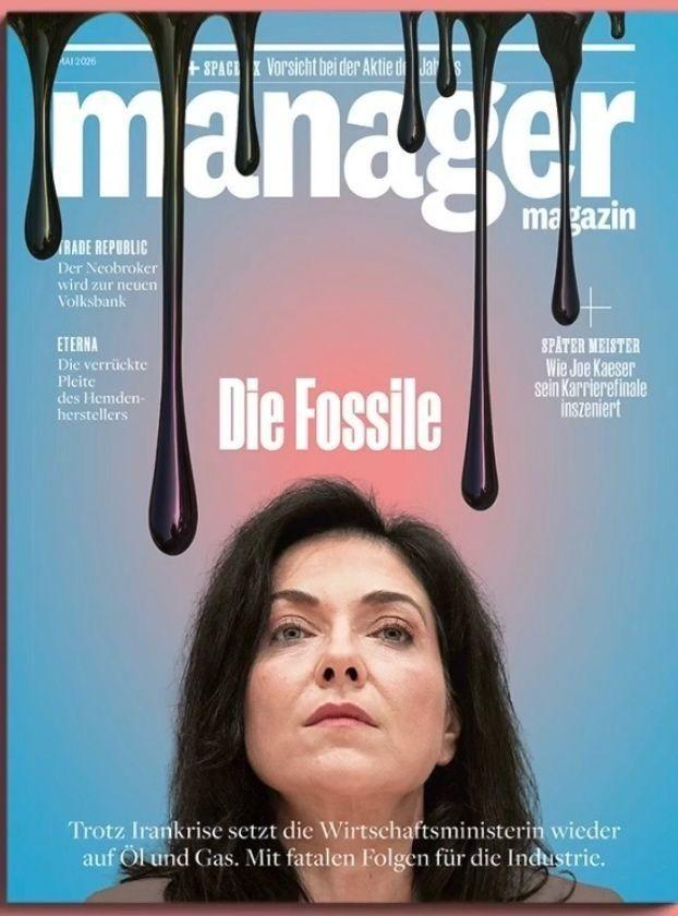 Cover "Manager Magazin" mit Öltropfen und Katherina Reiche. Titelzeile "Die Fossile". 